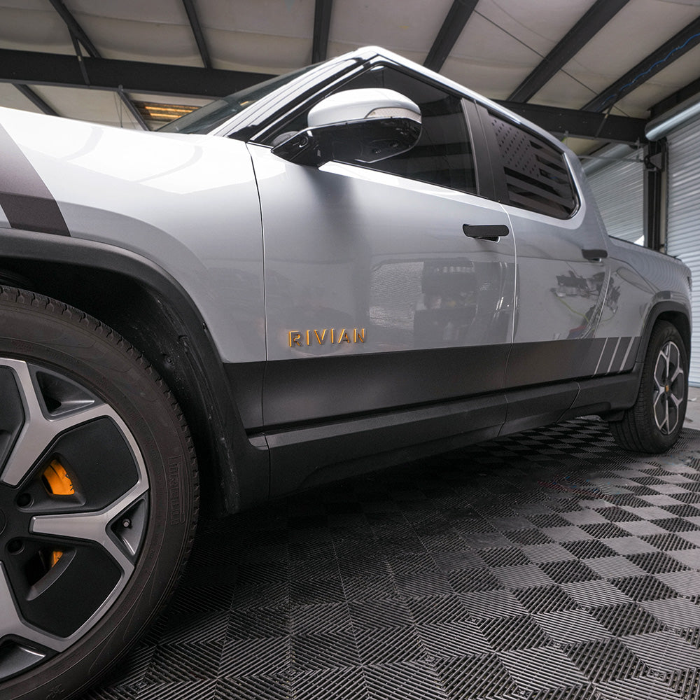 Side Staggered Stripes for R1T | Dark Satin Gray