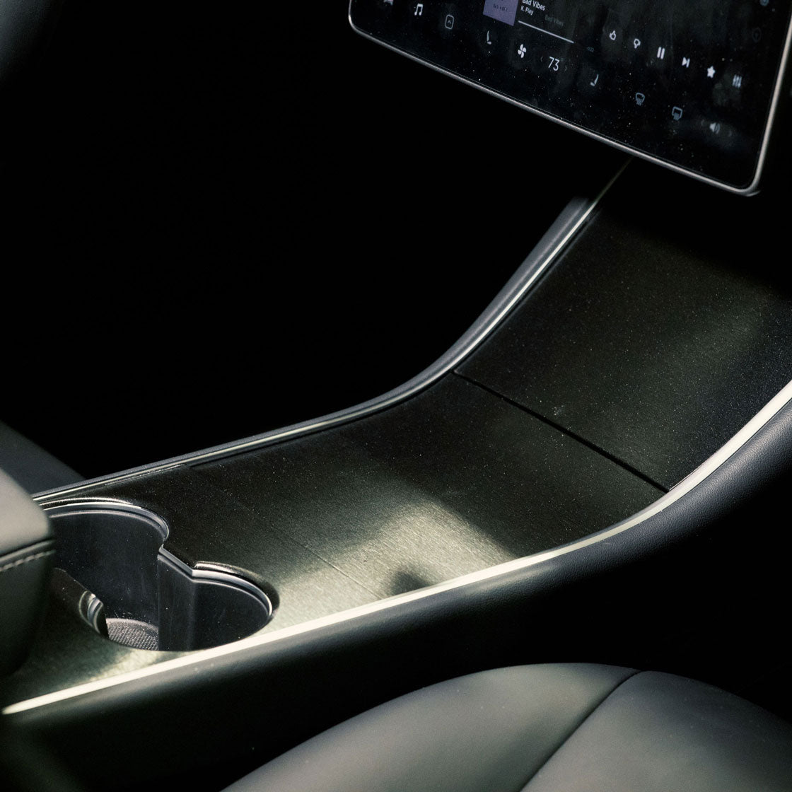 Center Console Wrap (Gen. 1 & 2 Available) for Model 3 / Y -TB-3Y-CC1.0-BBM- TESBROS